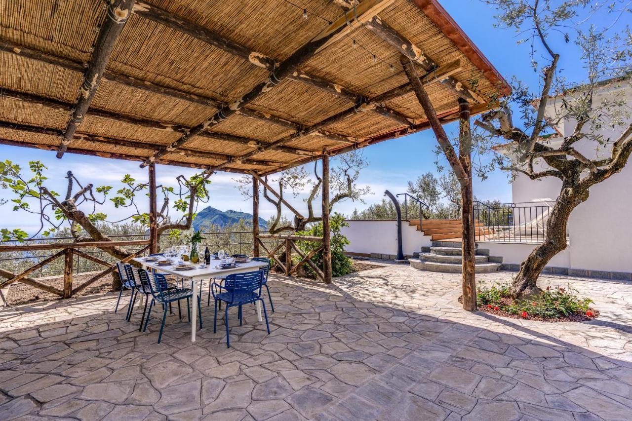 Villa Rusinella Minimalist Retreat With Sea Views マッサ・ルブレンセ エクステリア 写真