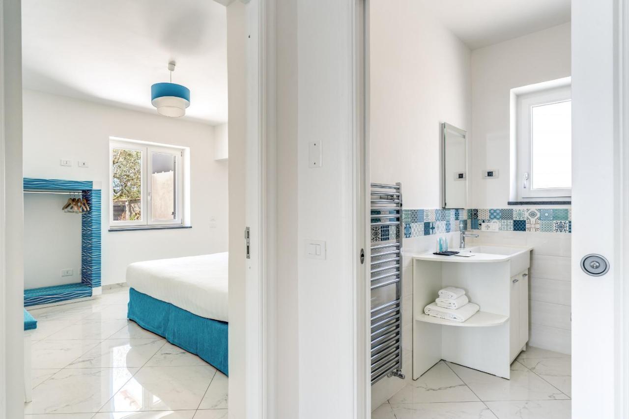 Villa Rusinella Minimalist Retreat With Sea Views マッサ・ルブレンセ エクステリア 写真