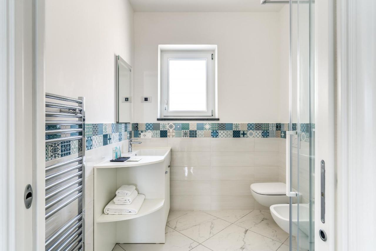 Villa Rusinella Minimalist Retreat With Sea Views マッサ・ルブレンセ エクステリア 写真