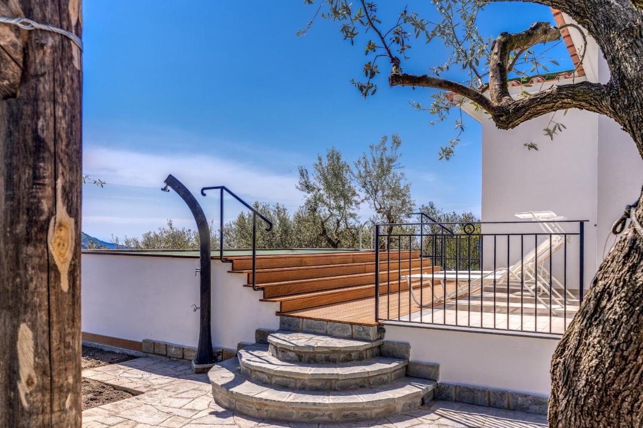 Villa Rusinella Minimalist Retreat With Sea Views マッサ・ルブレンセ エクステリア 写真
