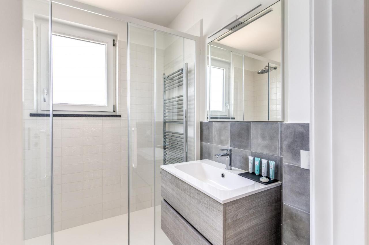 Villa Rusinella Minimalist Retreat With Sea Views マッサ・ルブレンセ エクステリア 写真
