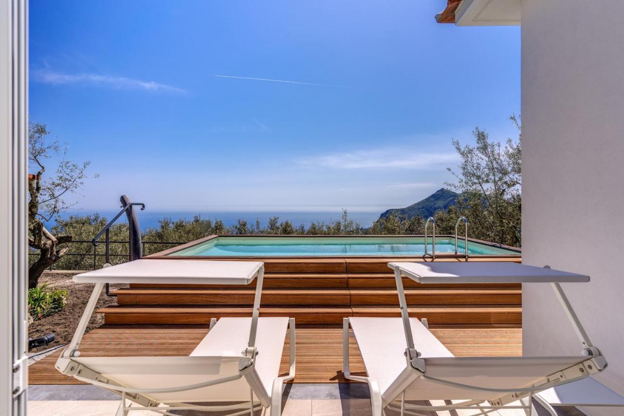 Villa Rusinella Minimalist Retreat With Sea Views マッサ・ルブレンセ エクステリア 写真