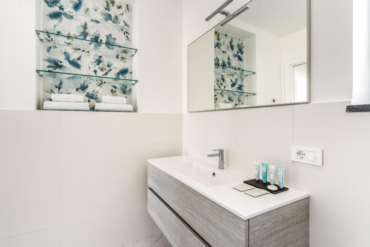Villa Rusinella Minimalist Retreat With Sea Views マッサ・ルブレンセ エクステリア 写真